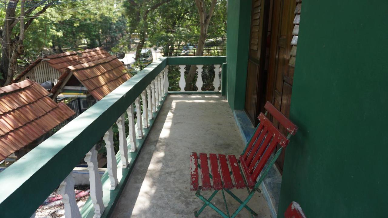 Green'S Guest House Auroville Exterior foto